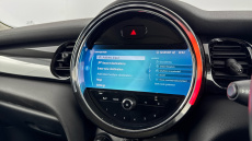 MINI Hatchback 1.5 Cooper Classic 3dr Auto Petrol Hatchback